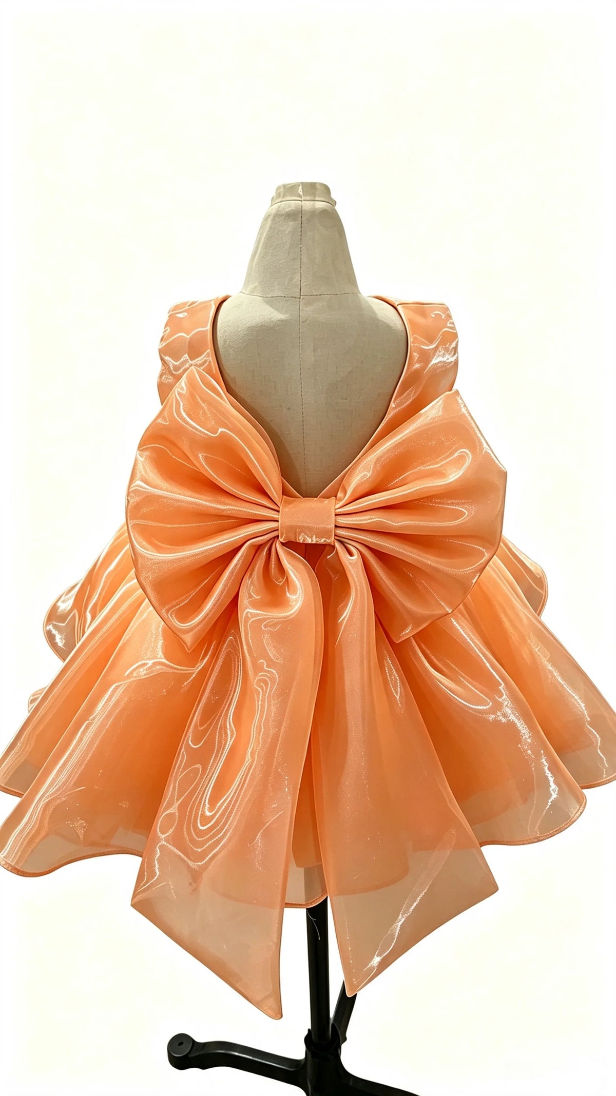 Baby Girl Satin Flower Girl Dress Low Back Thin Straps Bow Luxury Princess Gown Toddler 1st Birthday Baptism Wedding Party Dress