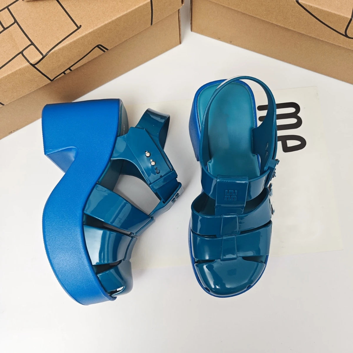 Women's Jelly Shoes Adult Girls Hollow Toe High Heels Roman Sandals Ladies Non-slip Beach Shoes Candy Fragrance Sandals 35-40