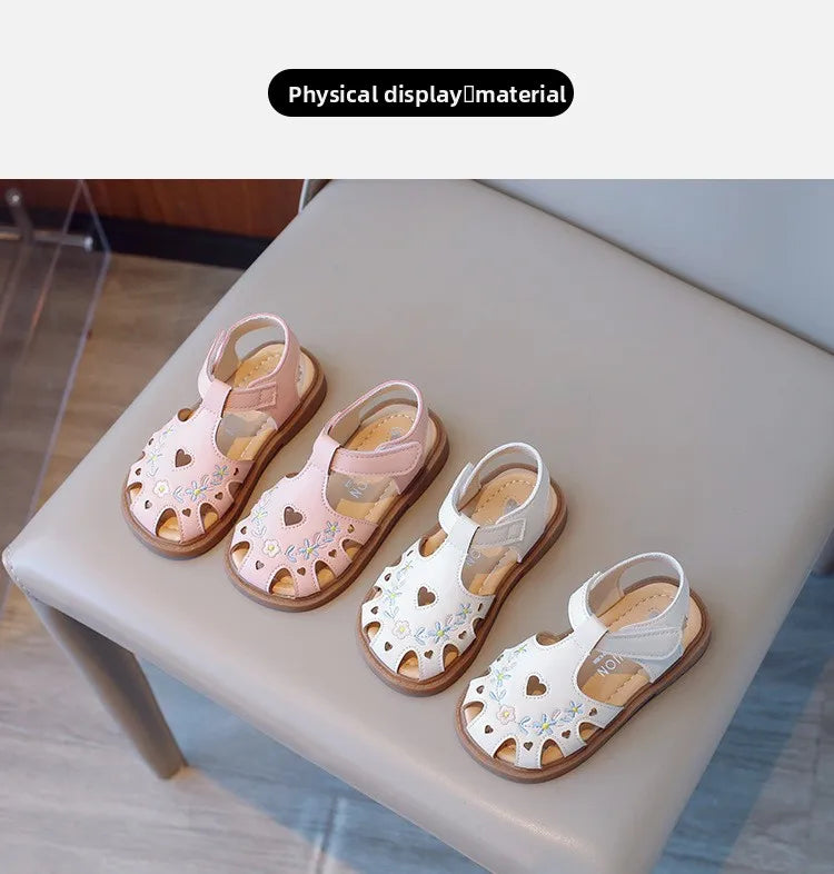 Girl Baby Sandals Spring Summer New Embroidered Closed Toe Soft Sole Chinese Style Flats Princess Shoes Sandal