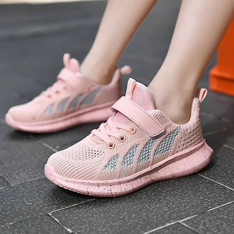 Spring Hollow Breathable Mesh Children Shoes Boys - GuGuTon baby store - Baby Fashion - Toddlers Outfits - Babies Outfits - Toddler Clothes - Kids Clothing - Newborn Clothes - Newborn Wear - Kids Wear - Trending Clothes - Trending Outfits - Fall Fashion - Winter Fashion - Girls Clothes - Boys Clothes - Babies Wear - Kids Accessories - KidsWear - Summer Clothes - Summer Fashion - Summer Trend - Falls Sweaters - Tops - Bottom - Jeans - Blouse - Dresses - Newborn Dresses - Toys