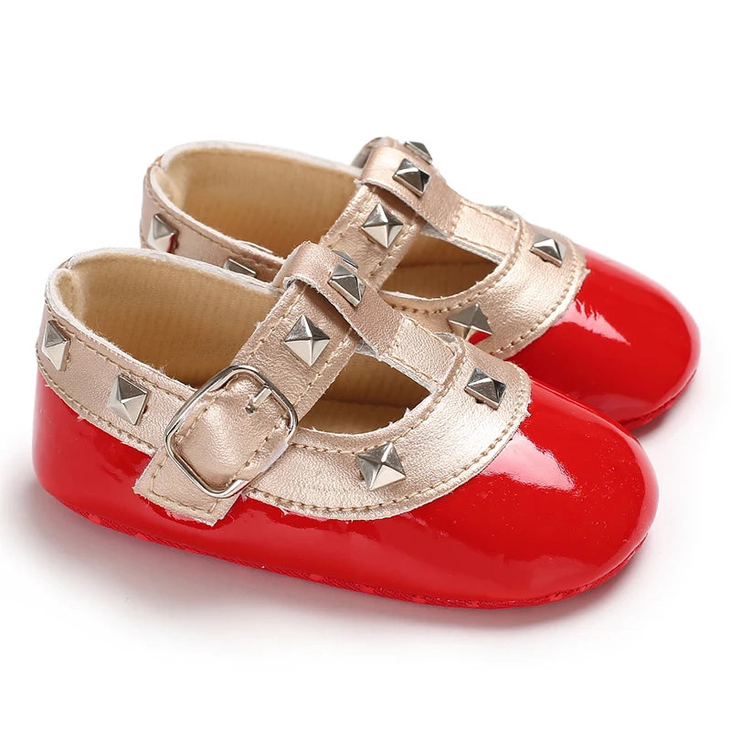 Baby Girl Sandals 2025 Spring and Autumn Korean Edition Versatile Rivet Dancing Princess Single Shoes Fashion Baby Leather Shoes