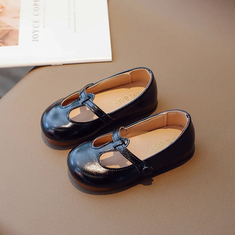 2025 new style soft soled leather shoes  fashionable and versatile princess shoes