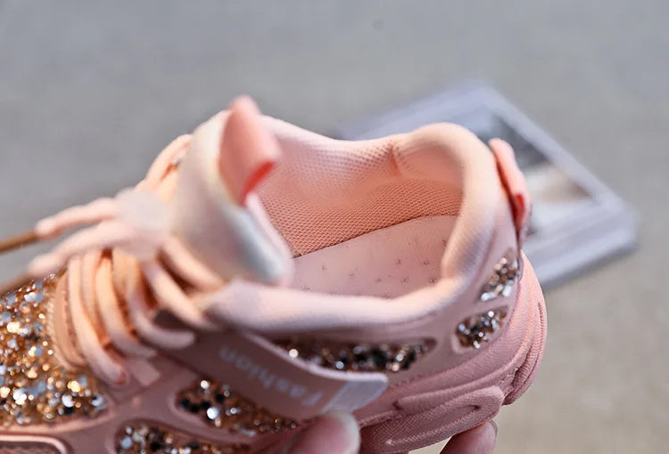 2022 Spring Fashion Women Sneakers Kids Toddler Girl Shoes Rhinestones Glittering Childen Outdoor Leisure Sports White Shoes Red