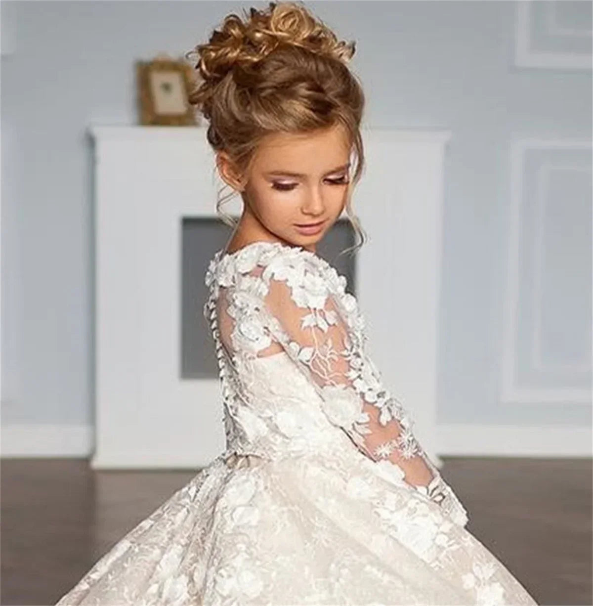 White Flower Girl Dresses for Wedding Floral Lace Appliques Floor Length