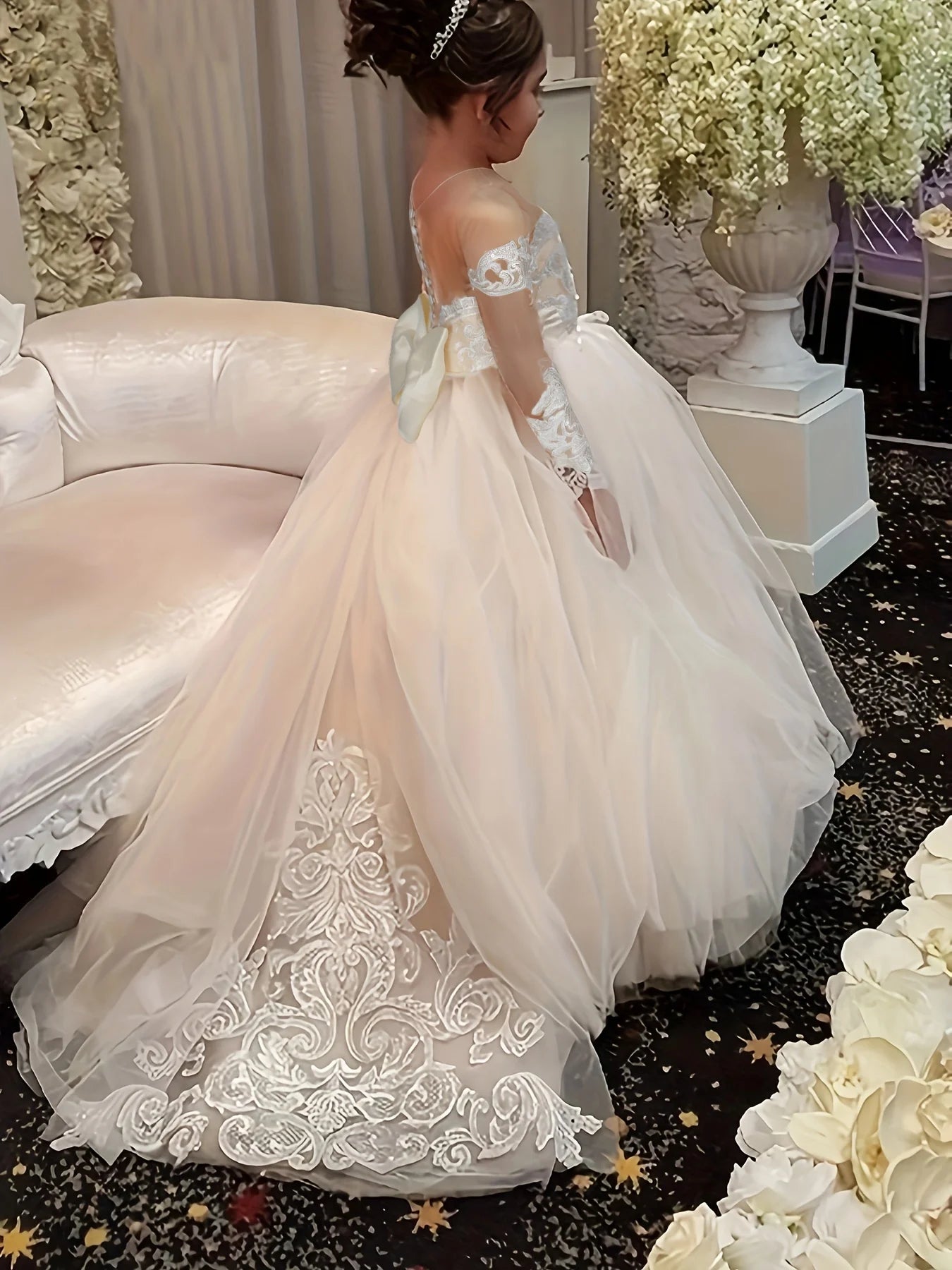 Flower Girl Dress for Holidays - Lace Long-Sleeved Gown