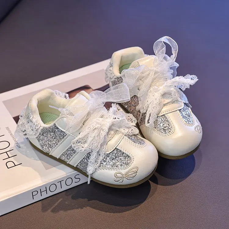 2026 Girls' Spring/Summer New Style Sneakers Pink Cute Flower, Fashion Versatile Casual Shoes, Lace Bow Cute, Non-Slip Soft Sole