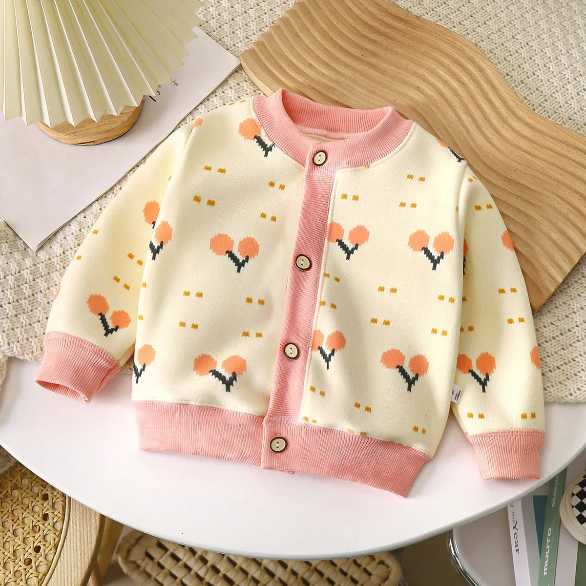 Isabella Must-have Thick Warm Cardigan Autumn and Winter - GuGuTon baby store - Baby Fashion - Toddlers Outfits - Babies Outfits - Toddler Clothes - Kids Clothing - Newborn Clothes - Newborn Wear - Kids Wear - Trending Clothes - Trending Outfits - Fall Fashion - Winter Fashion - Girls Clothes - Boys Clothes - Babies Wear - Kids Accessories - KidsWear - Summer Clothes - Summer Fashion - Summer Trend - Falls Sweaters - Tops - Bottom - Jeans - Blouse - Dresses - Newborn Dresses - Toys