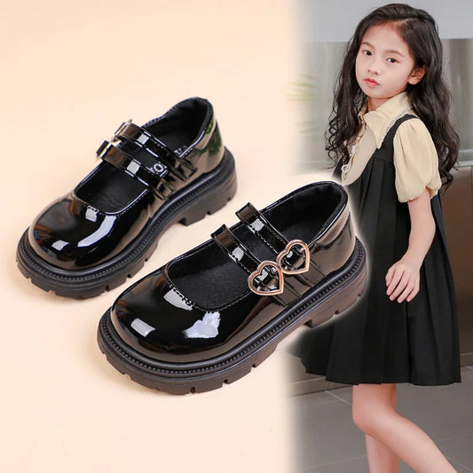 Fashion Girls Shoe 2025 Winter New Girls Soft Soled Loafers Retro Flat Versatile Girl Board Shoe