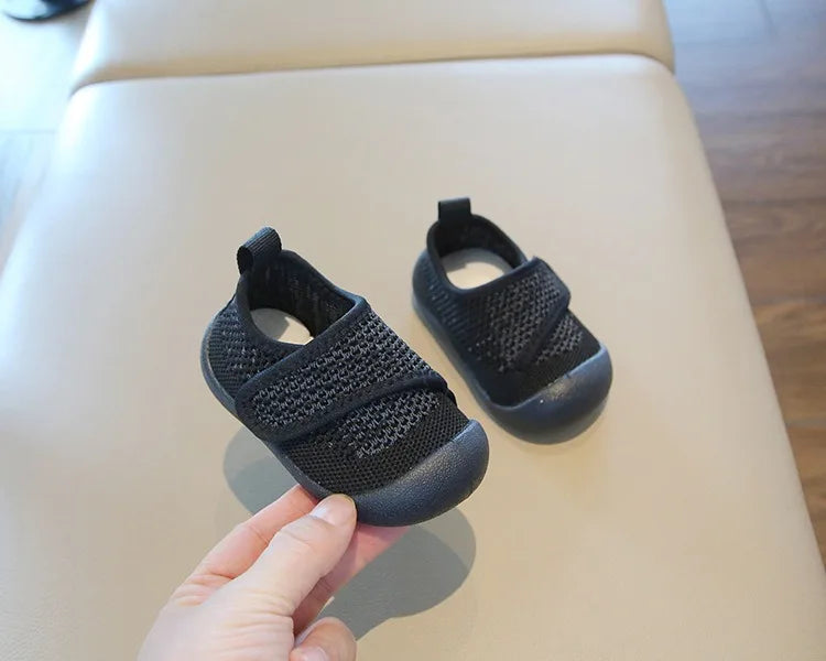 Baby Boys Girls Walking Shoes Spring Autumn Kids Casual Shoes Mesh Children Soft Sole Anti Slip Infant Newborn Knitted Shoes