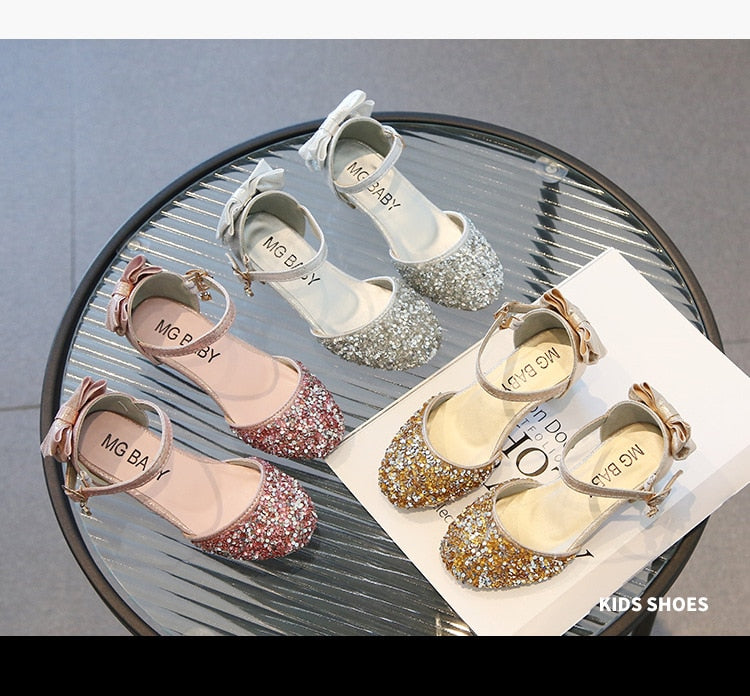 Princess Kids Leather Shoes for Girls Casual - GuGuTon baby store - Baby Fashion - Toddlers Outfits - Babies Outfits - Toddler Clothes - Kids Clothing - Newborn Clothes - Newborn Wear - Kids Wear - Trending Clothes - Trending Outfits - Fall Fashion - Winter Fashion - Girls Clothes - Boys Clothes - Babies Wear - Kids Accessories - KidsWear - Summer Clothes - Summer Fashion - Summer Trend - Falls Sweaters - Tops - Bottom - Jeans - Blouse - Dresses - Newborn Dresses - Toys