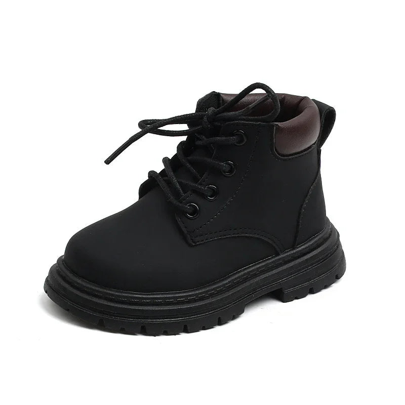 Boots with Fur 1-6 Years Boys Girls Leather Shoes with Plush - GuGuTon baby store - Baby Fashion - Toddlers Outfits - Babies Outfits - Toddler Clothes - Kids Clothing - Newborn Clothes - Newborn Wear - Kids Wear - Trending Clothes - Trending Outfits - Fall Fashion - Winter Fashion - Girls Clothes - Boys Clothes - Babies Wear - Kids Accessories - KidsWear - Summer Clothes - Summer Fashion - Summer Trend - Falls Sweaters - Tops - Bottom - Jeans - Blouse - Dresses - Newborn Dresses - Toys