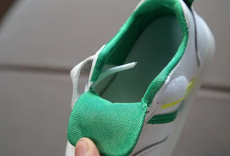 Trendy Child Sneakers Light Up Simple Girl Shoe Versatile Comfort Boy Shoe Anti Slip New Autumn Girl Sneaker Daily Casual Shoes