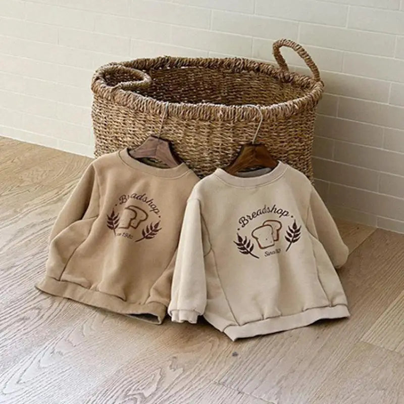 Valentino Boys Spring Casual Loose Sweater - GuGuTon baby store - Baby Fashion - Toddlers Outfits - Babies Outfits - Toddler Clothes - Kids Clothing - Newborn Clothes - Newborn Wear - Kids Wear - Trending Clothes - Trending Outfits - Fall Fashion - Winter Fashion - Girls Clothes - Boys Clothes - Babies Wear - Kids Accessories - KidsWear - Summer Clothes - Summer Fashion - Summer Trend - Falls Sweaters - Tops - Bottom - Jeans - Blouse - Dresses - Newborn Dresses - Toys