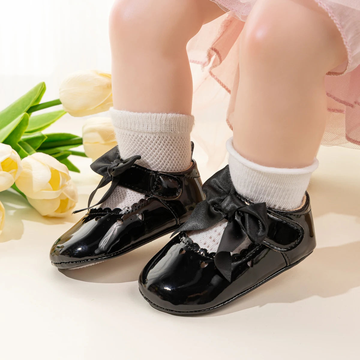 Newborn Baby Girl Shoes Soft Sole Infant Toddler Mary Jane Flats Princess Bowknot Patent Leather Dress Shoes Wedding Party Gift