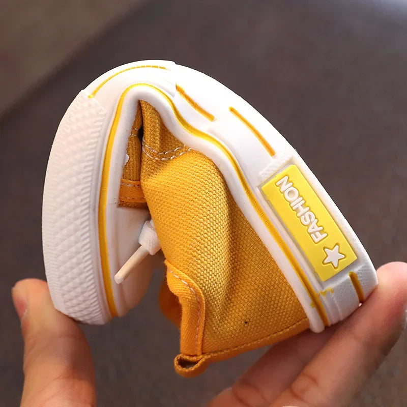 Children's Low-top Canva Shoes 2025 Spring New Style White Candy Color