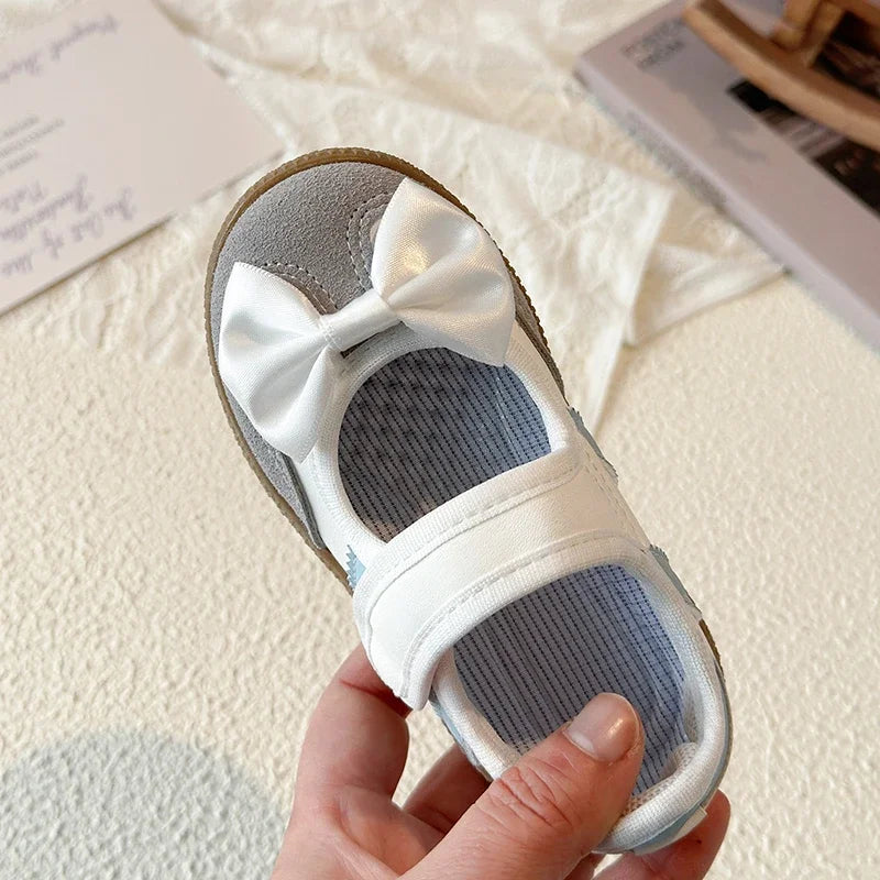 Girls Summer Sandals Cute Bowknot Children Shoes Soft Sole Toddler Beach Sandals Kids Casual Closed Toe Flats Outdoor Sneakers