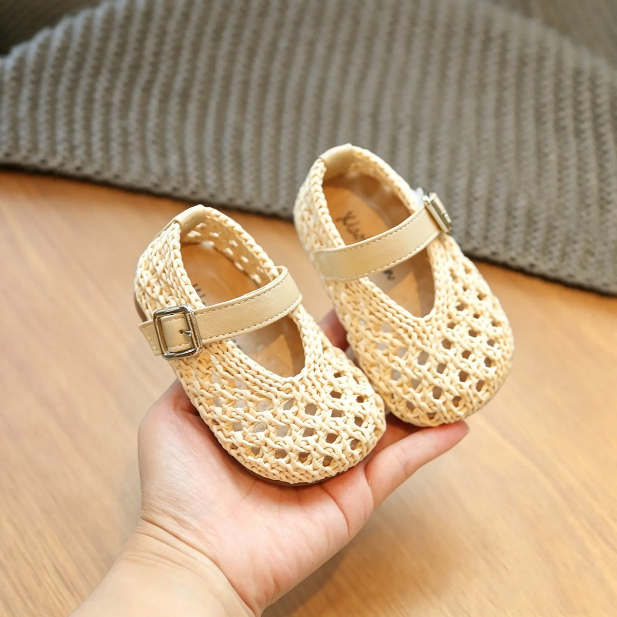 2026 New Summer Baby Shoes For Girls Cut-out Breathable Toddler Kids Sandals Soft Sole Non-slip Fashion Little Girls Sneakers