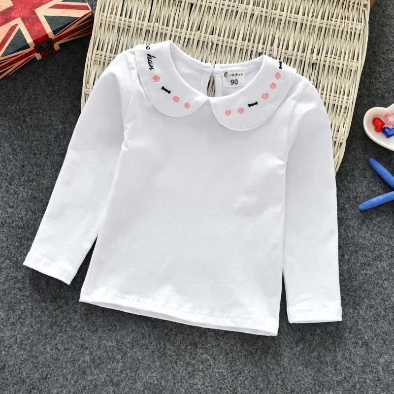 Olga Vintage Petal Collar Floral Embroidery Top
