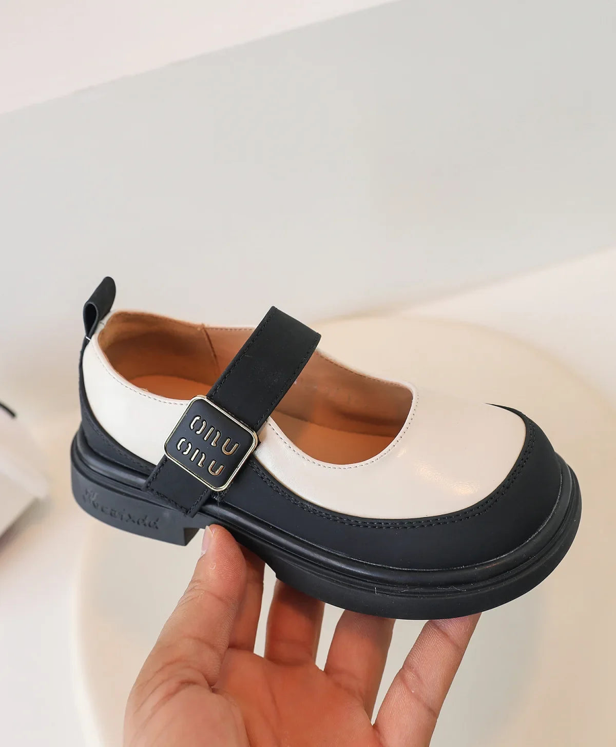 Girls Leather Shoes for School Party Wedding Fashion Elegant Children Mary Janes Pu Leather Loafers Princess Kids Moccasins