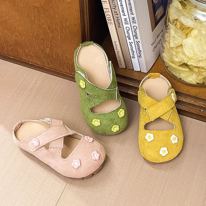 Girls Outdoor Shoes with Sweet Flowers Kids Princess Shoes