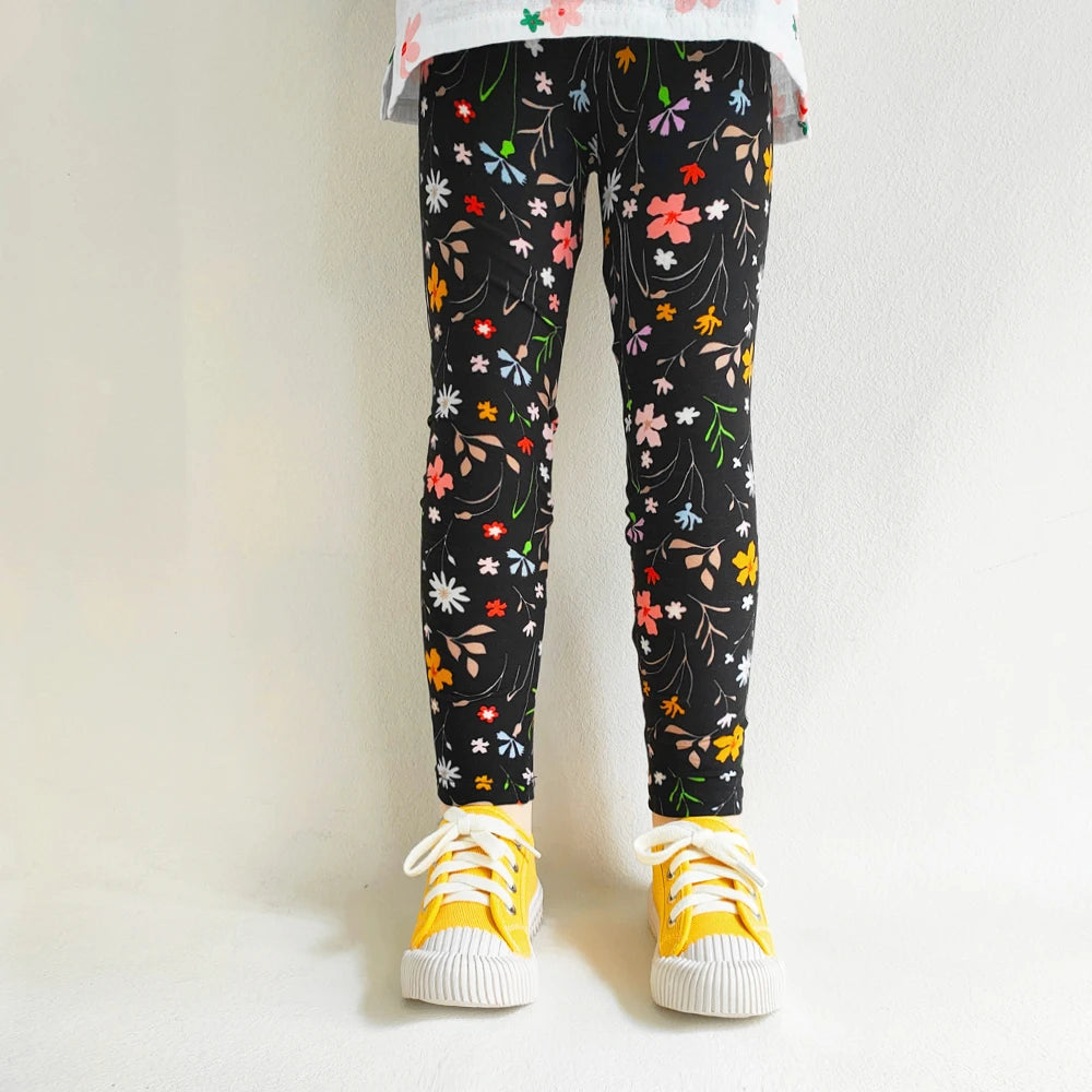 Amabel Legging Spring Autumn - GuGuTon baby store - Baby Fashion - Toddlers Outfits - Babies Outfits - Toddler Clothes - Kids Clothing - Newborn Clothes - Newborn Wear - Kids Wear - Trending Clothes - Trending Outfits - Fall Fashion - Winter Fashion - Girls Clothes - Boys Clothes - Babies Wear - Kids Accessories - KidsWear - Summer Clothes - Summer Fashion - Summer Trend - Falls Sweaters - Tops - Bottom - Jeans - Blouse - Dresses - Newborn Dresses - Toys