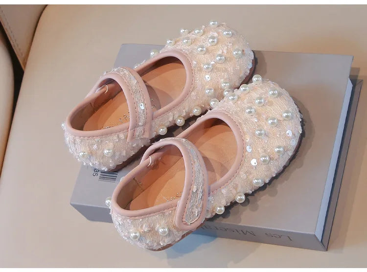 Girls Dance Shoes Elegant Round Toes Kids Flat Shoes Non-slip Soft Sole 2025 New Girls Princess Shoes with Sweet Pearl Ins Trend