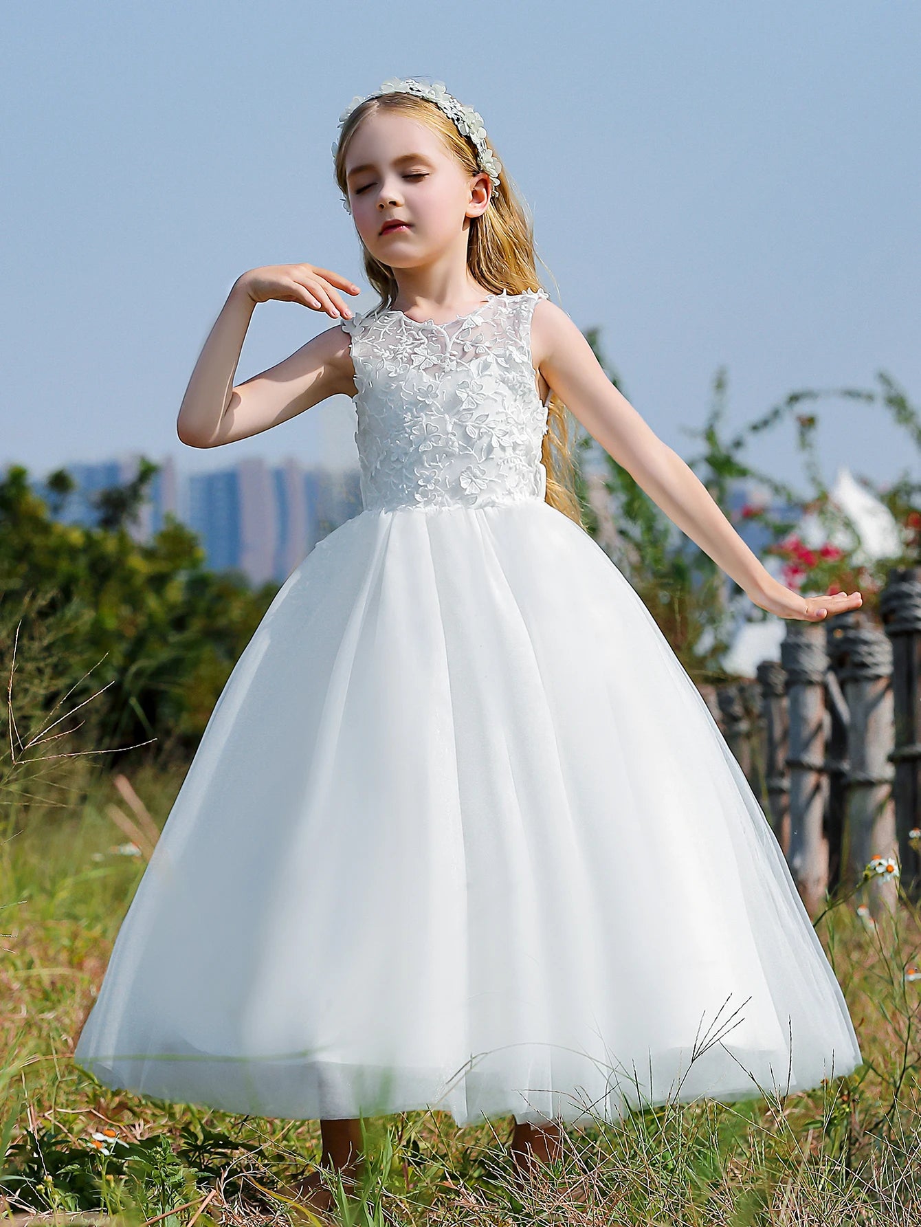 Soft Tulle Satin Floral Appliques Lace Elegant Wedding Party Princess Dress