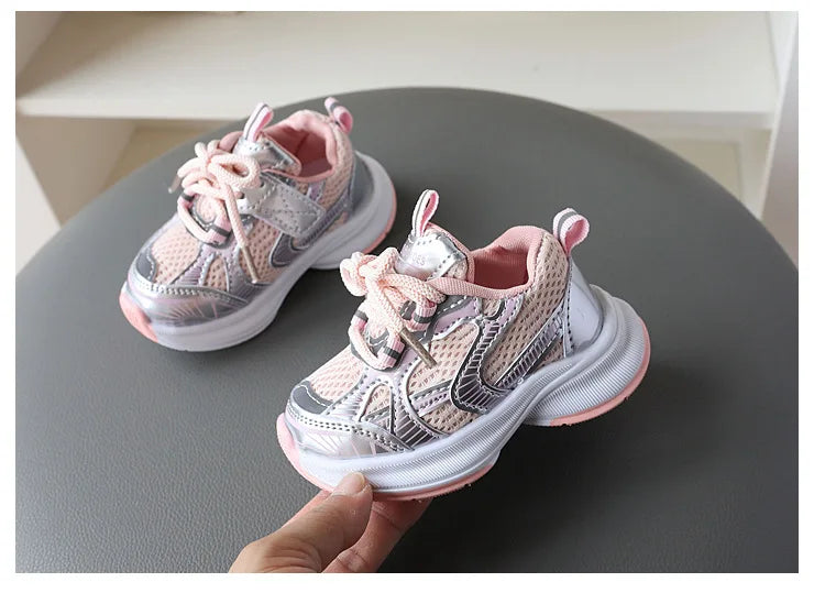 Girls' Sports Shoes 2026 New Style Soft Sole Children's Casual Shoes Fashionable Breathable Stripe Dad Shoes for Kids Boy