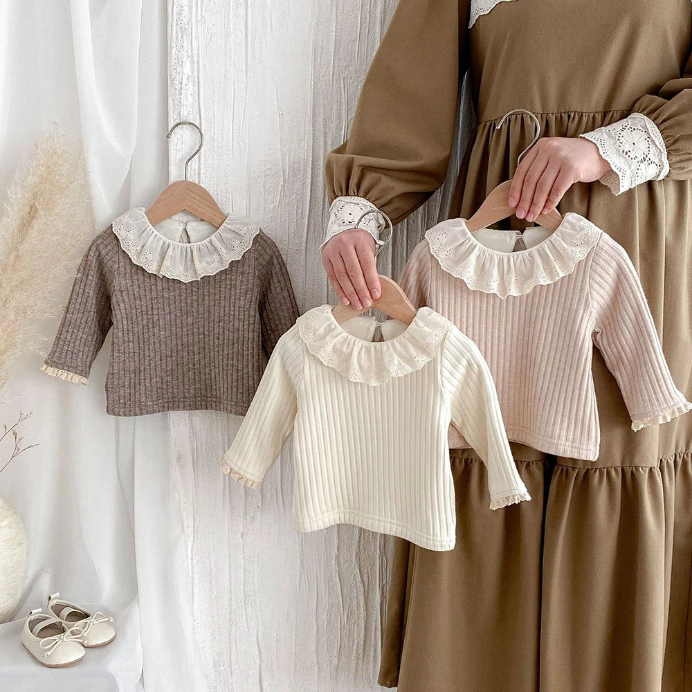 Hilda Ruffle Collar Girl Warm Base Casual Tops