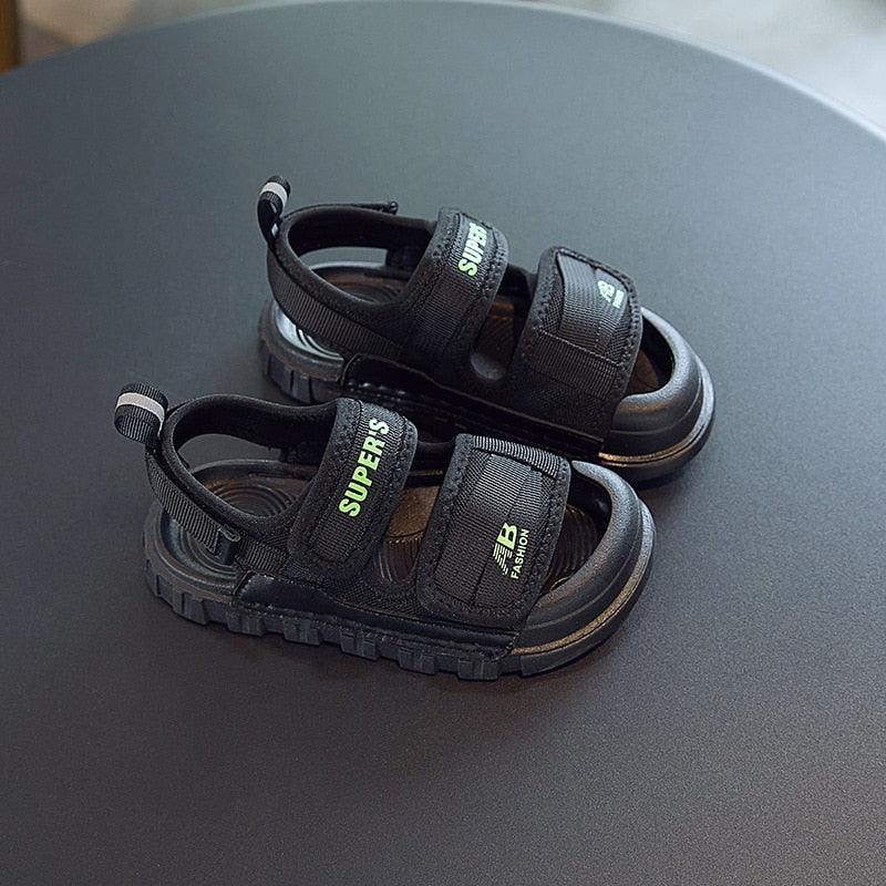 New Boys Sandals Casual Bottom Breathable Children Shoes - GuGuTon baby store - Baby Fashion - Toddlers Outfits - Babies Outfits - Toddler Clothes - Kids Clothing - Newborn Clothes - Newborn Wear - Kids Wear - Trending Clothes - Trending Outfits - Fall Fashion - Winter Fashion - Girls Clothes - Boys Clothes - Babies Wear - Kids Accessories - KidsWear - Summer Clothes - Summer Fashion - Summer Trend - Falls Sweaters - Tops - Bottom - Jeans - Blouse - Dresses - Newborn Dresses - Toys