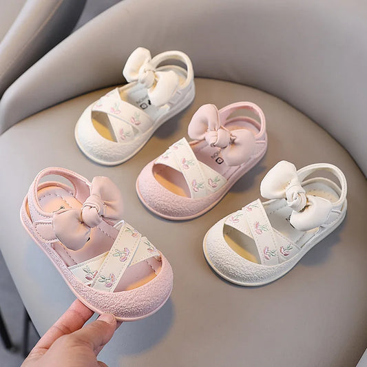 Summer Baby Girl Shoes Soft Bottom Kids Beach Sandals Cute Bow Girls Princess Shoes First Walkers