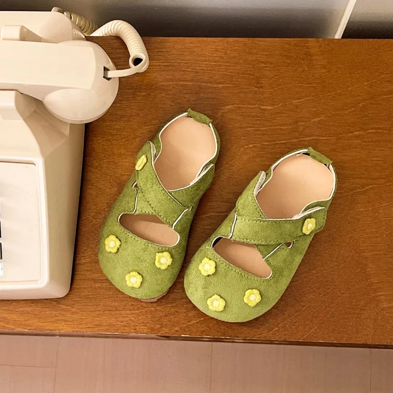 Girls Outdoor Shoes with Sweet Flowers Kids Princess Shoes