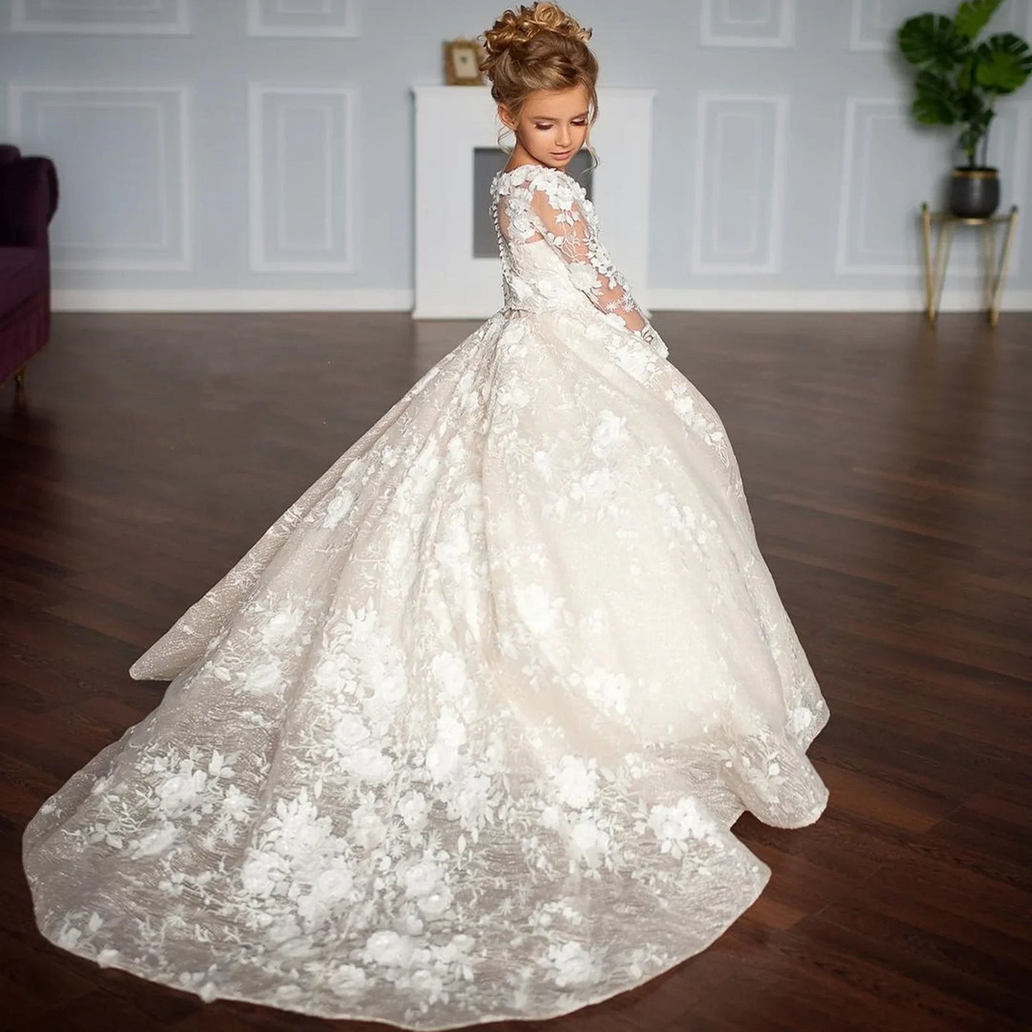 White Flower Girl Dresses for Wedding Floral Lace Appliques Floor Length