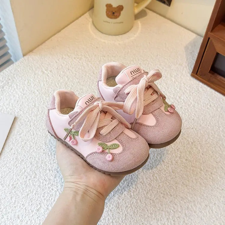 2026 New Girls Fashion Flower Design Casual Shoes Kids Non Slip Comfortable Student Sneakers Outdoor Breathable Sports Shoes
