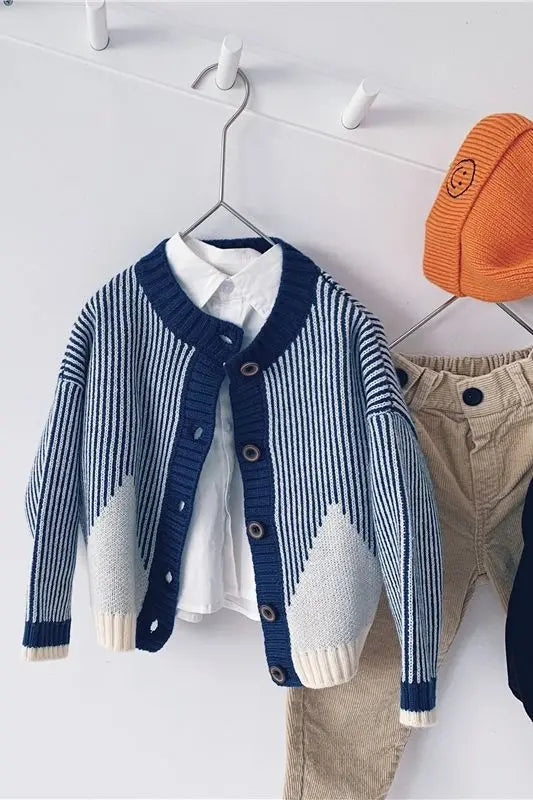 Martina Patchwork Korean Edition Baby Boy Knitted Single Breasted Children's - GuGuTon baby store - Baby Fashion - Toddlers Outfits - Babies Outfits - Toddler Clothes - Kids Clothing - Newborn Clothes - Newborn Wear - Kids Wear - Trending Clothes - Trending Outfits - Fall Fashion - Winter Fashion - Girls Clothes - Boys Clothes - Babies Wear - Kids Accessories - KidsWear - Summer Clothes - Summer Fashion - Summer Trend - Falls Sweaters - Tops - Bottom - Jeans - Blouse - Dresses - Newborn Dresses - Toys