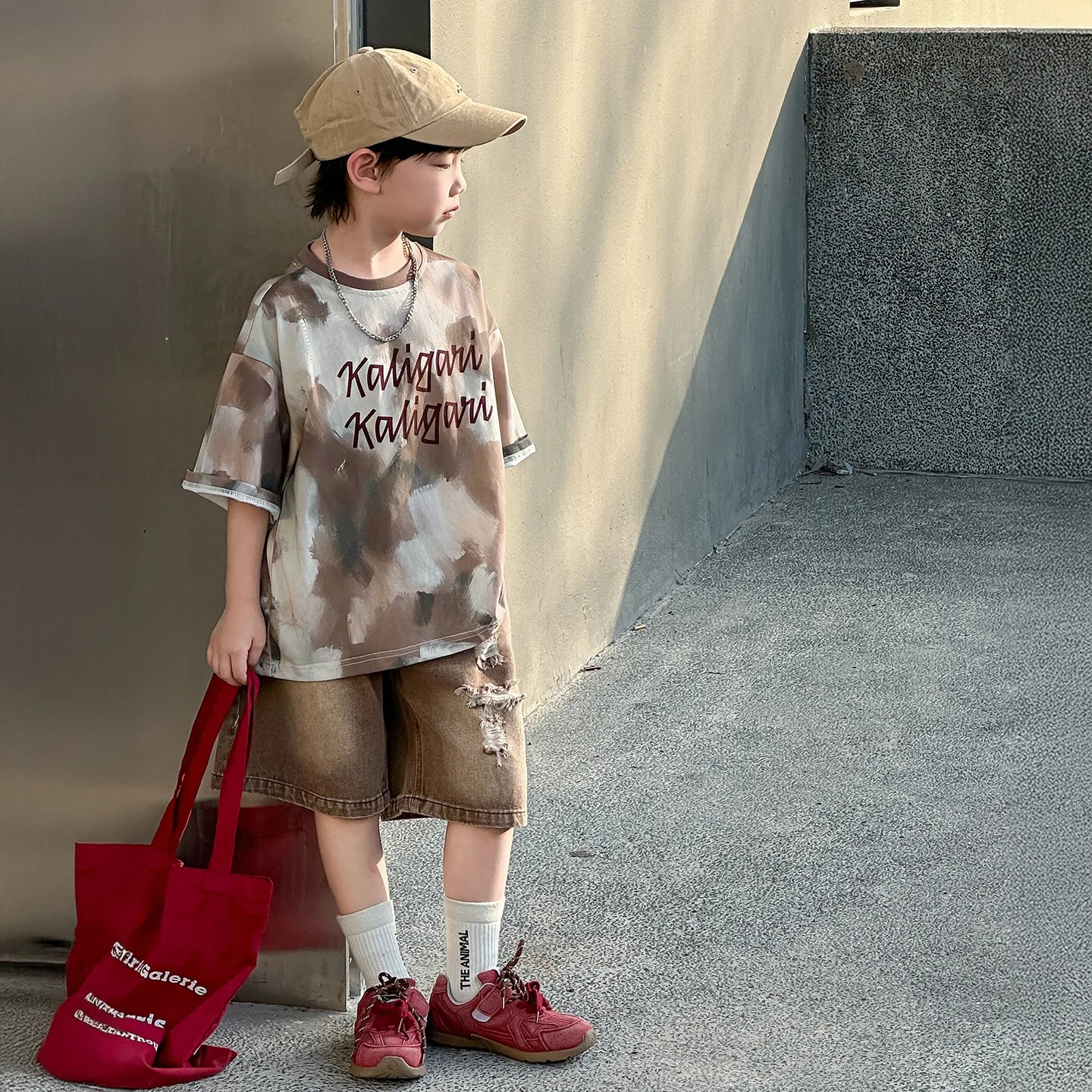 Jassiel Trendy Brand Short Sleeved Tees - GuGuTon baby store - Baby Fashion - Toddlers Outfits - Babies Outfits - Toddler Clothes - Kids Clothing - Newborn Clothes - Newborn Wear - Kids Wear - Trending Clothes - Trending Outfits - Fall Fashion - Winter Fashion - Girls Clothes - Boys Clothes - Babies Wear - Kids Accessories - KidsWear - Summer Clothes - Summer Fashion - Summer Trend - Falls Sweaters - Tops - Bottom - Jeans - Blouse - Dresses - Newborn Dresses - Toys