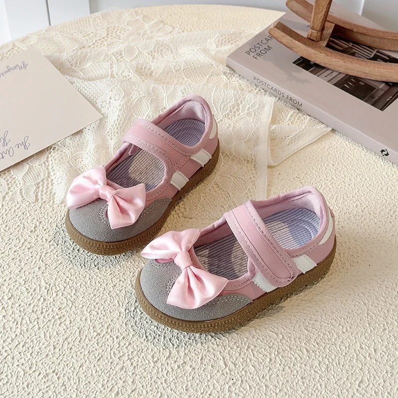 Girls Summer Sandals Cute Bowknot Children Shoes Soft Sole Toddler Beach Sandals Kids Casual Closed Toe Flats Outdoor Sneakers