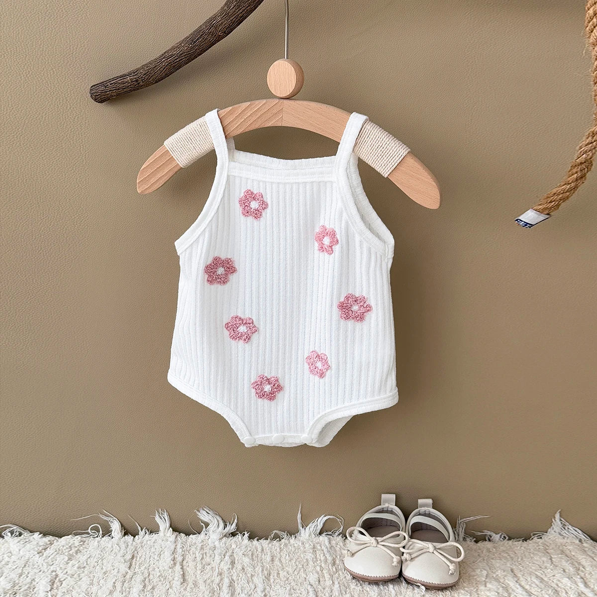 Breathable Camisole Flower Bodysuit