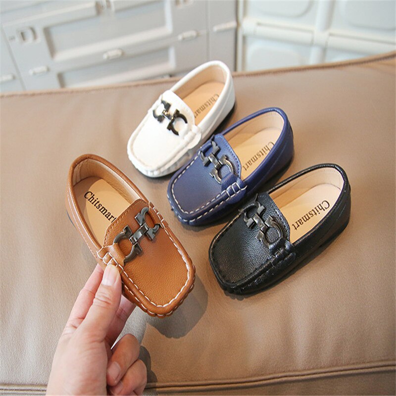 Loafers Boys Children's Moccasin Leather Low-top Shoes - GuGuTon baby store - Baby Fashion - Toddlers Outfits - Babies Outfits - Toddler Clothes - Kids Clothing - Newborn Clothes - Newborn Wear - Kids Wear - Trending Clothes - Trending Outfits - Fall Fashion - Winter Fashion - Girls Clothes - Boys Clothes - Babies Wear - Kids Accessories - KidsWear - Summer Clothes - Summer Fashion - Summer Trend - Falls Sweaters - Tops - Bottom - Jeans - Blouse - Dresses - Newborn Dresses - Toys