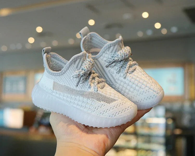 Soft Comfortable Casual Shoes Boys Girls Sneakers Kids - GuGuTon baby store - Baby Fashion - Toddlers Outfits - Babies Outfits - Toddler Clothes - Kids Clothing - Newborn Clothes - Newborn Wear - Kids Wear - Trending Clothes - Trending Outfits - Fall Fashion - Winter Fashion - Girls Clothes - Boys Clothes - Babies Wear - Kids Accessories - KidsWear - Summer Clothes - Summer Fashion - Summer Trend - Falls Sweaters - Tops - Bottom - Jeans - Blouse - Dresses - Newborn Dresses - Toys