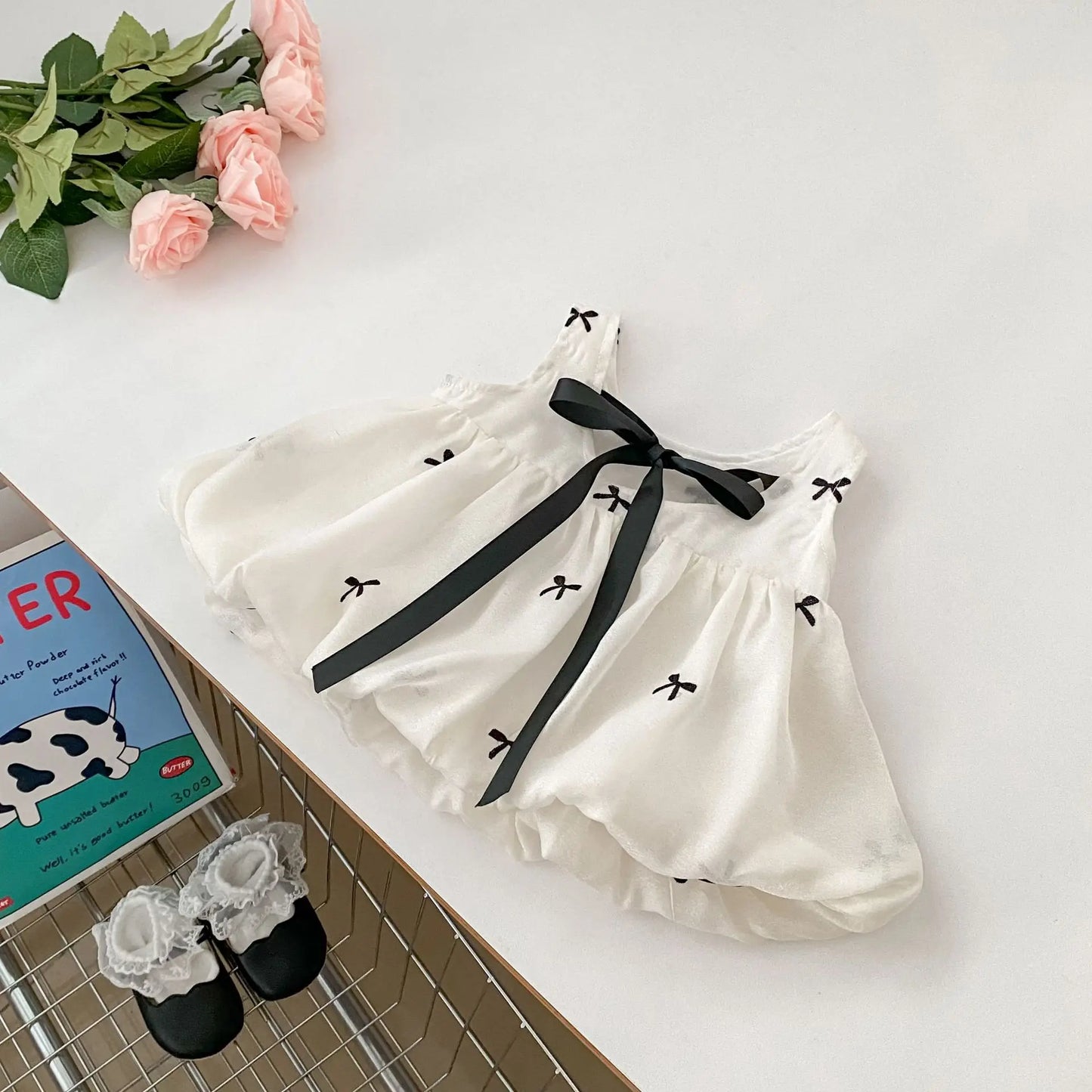 Joanna Sweet Baby Bow Embroidery Blouse