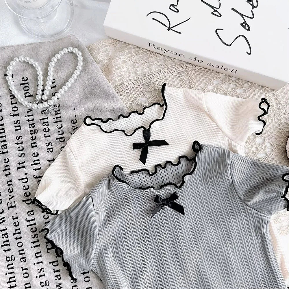 Zendaya Bow Tie And Versatile Design Tops