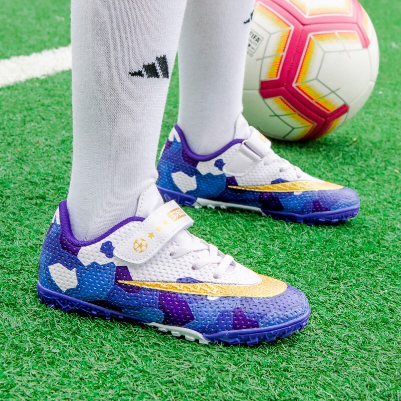 Hot 10 Year Old Boys Football Boots TF Child Futsal Soccer Shoes - GuGuTon