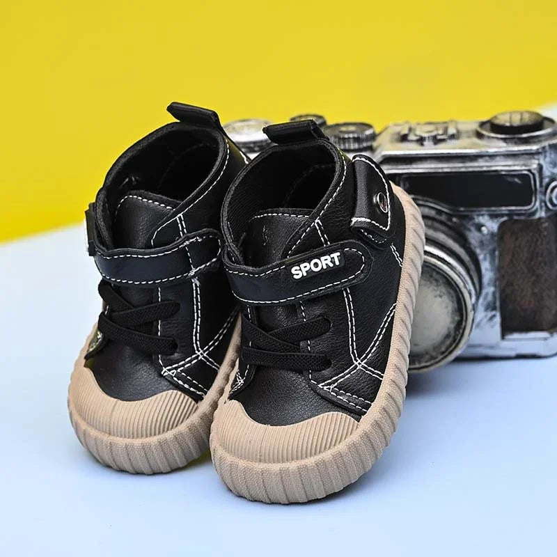 Baby Girl Toddler Shoes Newborn Boys Girl Brand - GuGuTon baby store - Baby Fashion - Toddlers Outfits - Babies Outfits - Toddler Clothes - Kids Clothing - Newborn Clothes - Newborn Wear - Kids Wear - Trending Clothes - Trending Outfits - Fall Fashion - Winter Fashion - Girls Clothes - Boys Clothes - Babies Wear - Kids Accessories - KidsWear - Summer Clothes - Summer Fashion - Summer Trend - Falls Sweaters - Tops - Bottom - Jeans - Blouse - Dresses - Newborn Dresses - Toys