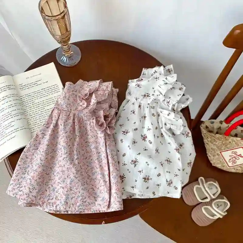 Pamela Short Sleeved Cute Flower Tops