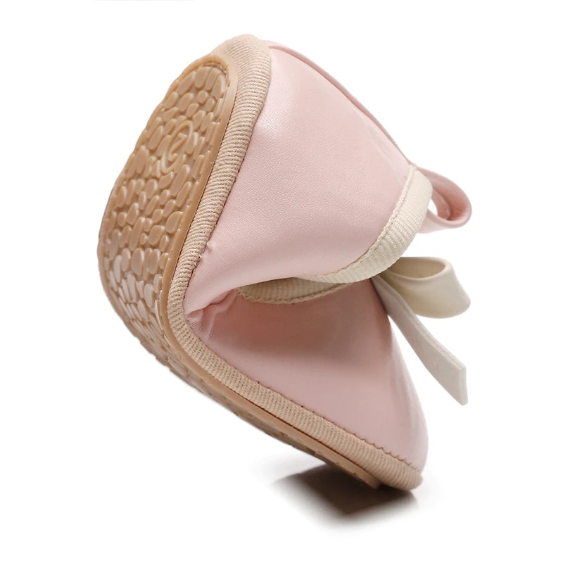 Newborn Baby Shoes Baby Girl Shoes Cute Bow Leather Rubber Sole Anti-slip Toddler First Walkers Infant Girl Shoes Moccasins