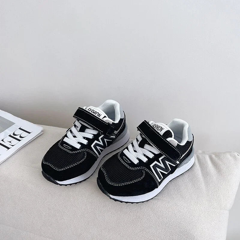 Girls Retro Light Dad Shoes Boys Jogging Casual - GuGuTon baby store - Baby Fashion - Toddlers Outfits - Babies Outfits - Toddler Clothes - Kids Clothing - Newborn Clothes - Newborn Wear - Kids Wear - Trending Clothes - Trending Outfits - Fall Fashion - Winter Fashion - Girls Clothes - Boys Clothes - Babies Wear - Kids Accessories - KidsWear - Summer Clothes - Summer Fashion - Summer Trend - Falls Sweaters - Tops - Bottom - Jeans - Blouse - Dresses - Newborn Dresses - Toys