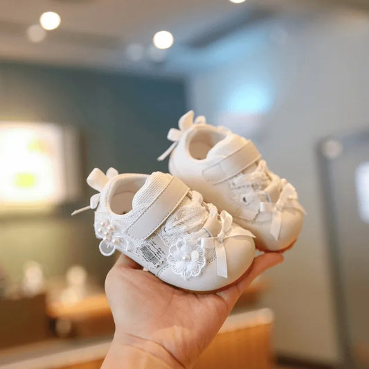 Girls Sports Shoes with Sweet Flowers Baby Walks Shoes Mesh Breathable 2026 Brand New Kids Princess Casual Shoes Soft Bottom