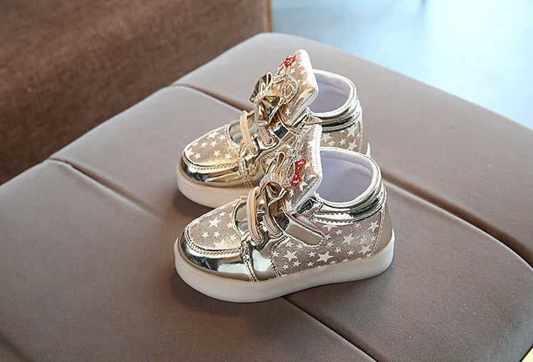 Lyra Kids Light Up Sneakers - Luminous Board Shoes for Spring