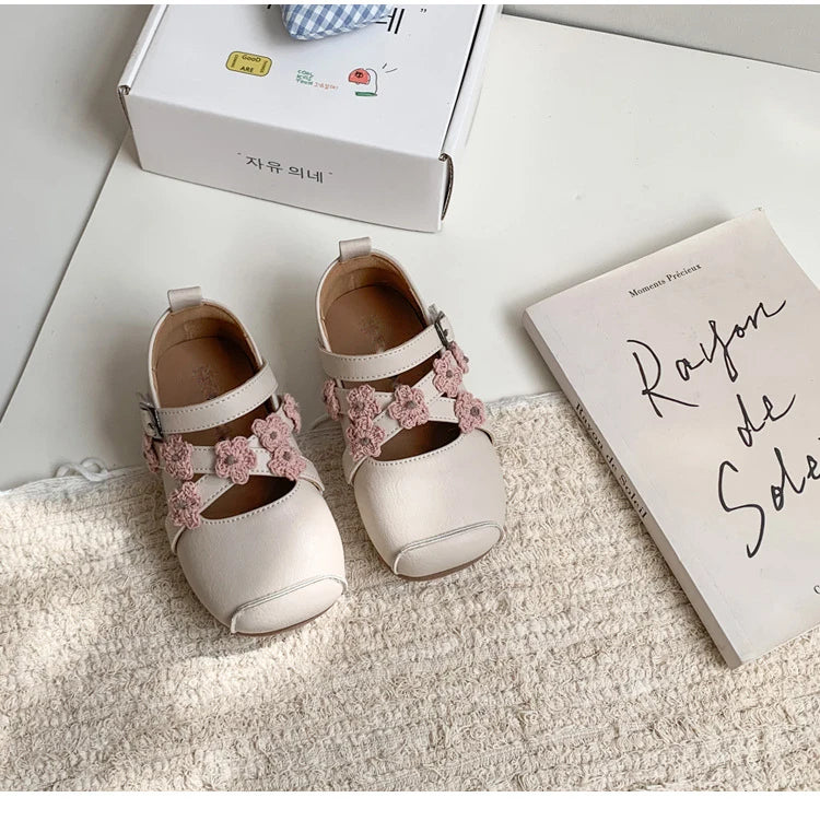 Girls Shoes New Spring Square Toe One-line Buckle Buckle Decoration Shoes Mori Girl Style Outdoor Daily Flat Children Zapatos De